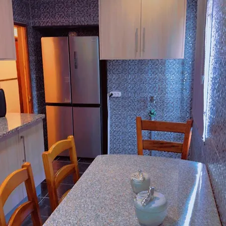 Quissinguilda Habitación en casa particular *